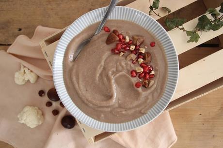 Cuillère et saladier : Velouté chou fleur, châtaignes, noisettes