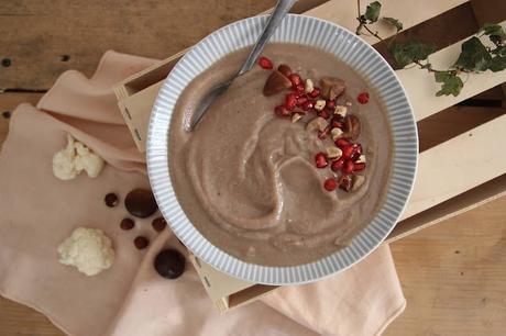 Velouté chou fleur, châtaignes, noisettes