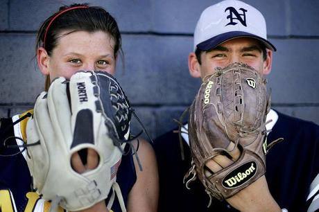Femme, T'es Mon Égale Femme, T'es Mon Égale