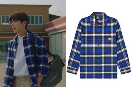 HOMETOWN CHA-CHA-CHA : Hong Du-Sik’s blue checked shirt in S1E02