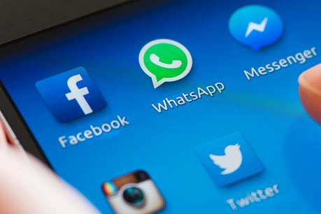 WhatsApp plante pour les utilisateurs d’iPhone d’Apple dans le monde alors que les clients se plaignent d’une panne d’application sur les réseaux sociaux