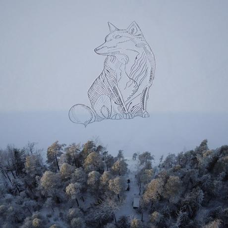 Finlande : un artiste dessine un renard géant sur un lac gelé