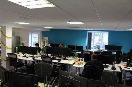 À l’intérieur d’Antimatter Games, le plus grand studio de jeux vidéo du Sud-Ouest caché près de Truro Tesco La salle principale du studio Antimatter Games, Truro