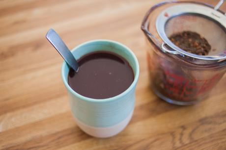 Comment faire du thé de tête : Le plus grand remède contre le rhume connu de l’homme Comment faire du thé de tête : Le plus grand remède contre le rhume connu de l’homme