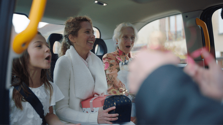 CAOCAO MOBILITY: RÉSERVER UN VTC À FAIBLES EMISSIONS CARBONE PENDANT 4 HEURES POUR FAIRE SES  COURSES DE NOËL