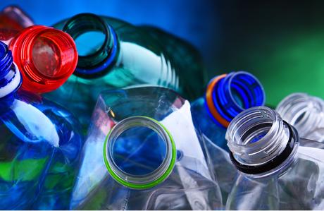 Un phtalate en particulier et un récepteur apparaissent particulièrement impliqués dans les effets nocifs de composés du plastique (Visuel Adobe Stock 440655240) Un phtalate en particulier et un récepteur apparaissent particulièrement impliqués dans les effets nocifs de composés du plastique (Visuel Adobe Stock 440655240)