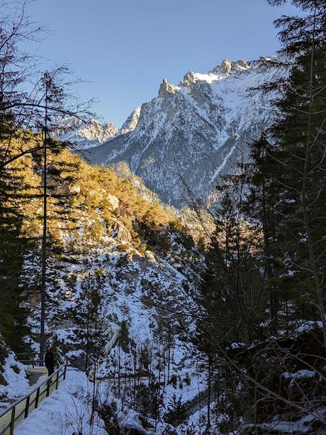 25 Fotos  Mittenwald — Lautersee — Ferchensee — Laintal — 4. Advent 2021