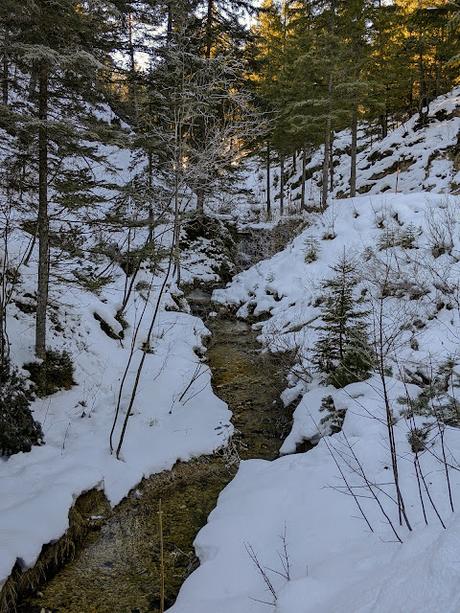 25 Fotos  Mittenwald — Lautersee — Ferchensee — Laintal — 4. Advent 2021