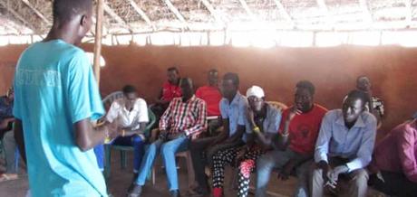 Mayen a lancé une fondation pour enseigner les compétences en 3D et en animation aux réfugiés.