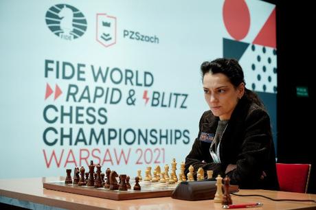 Nodirbek Abdusattorov est le nouveau champion du monde d'échecs rapides !