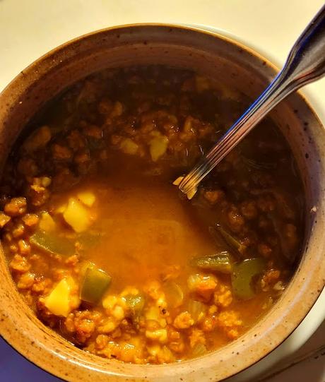 Soupe au Philly cheese-steak végétal Soupe au Philly cheese-steak végétal