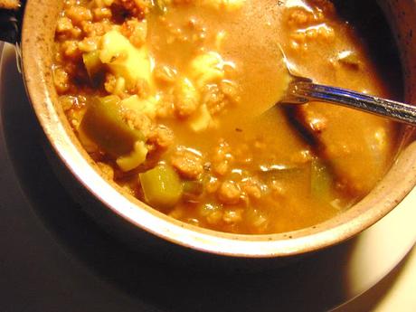 Soupe au Philly cheese-steak végétal Soupe au Philly cheese-steak végétal