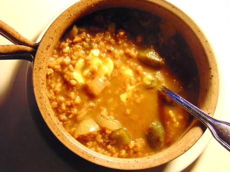 Soupe au Philly cheese-steak végétal Soupe au Philly cheese-steak végétal