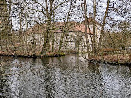 Hiddenhausen —  30 Bilder  Gut Bustedt und Naturschutzgebiet Bustedter Wiesen