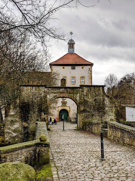 Hiddenhausen —  30 Bilder  Gut Bustedt und Naturschutzgebiet Bustedter Wiesen