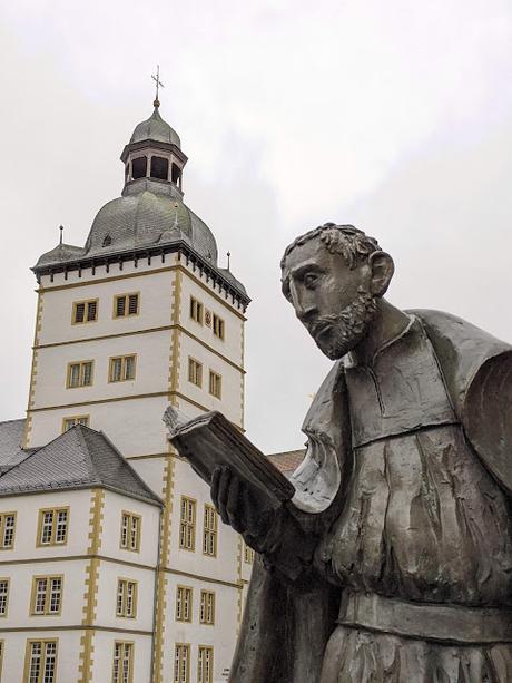 Un jour pluvieux à Paderborn en 50 photos / 50 Bilder — Regnerischer Tag in Paderborn