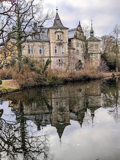 Schloß Bückeburg (Niedersachsen) — 40 Bilder / 40 photos — Le château de Bückeburg (Basse-Saxe)