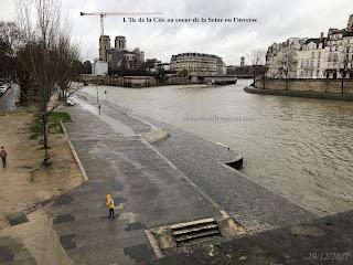 766_ Deux semaines à Paris 766_ Deux semaines à Paris