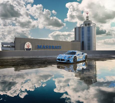 Un ciel nuageux pour camoufler le futur modèle de Maserati