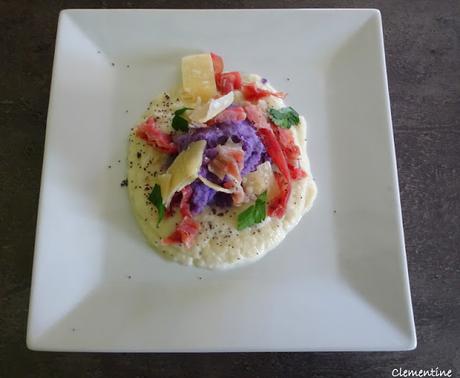 Vitelottes à la crème de topinambours au jambon cru