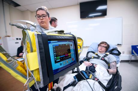 Plus De Bulles Dans La Maudite Bouteille De Champagne