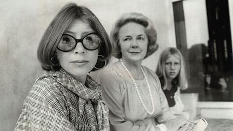 Joan Didion (1934-2021) Joan Didion (1934-2021)