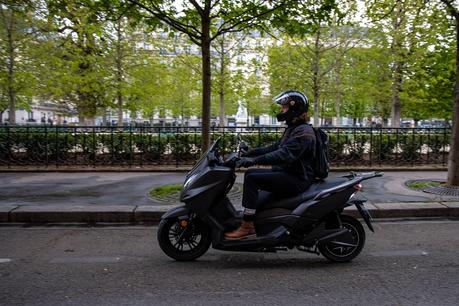 scooter conduite urbaine