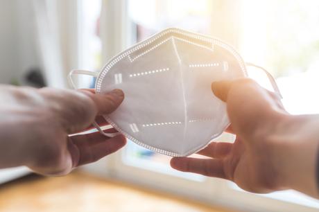 Le FFP2/N95 est le plus courant des masques visant à filtrer les particules, cependant, en France, plus de 90% de ces masques FFP2/N95 sont destinés aux professionnels de santé. (Visuel Adobe Stock 422033530) Le FFP2/N95 est le plus courant des masques visant à filtrer les particules, cependant, en France, plus de 90% de ces masques FFP2/N95 sont destinés aux professionnels de santé. (Visuel Adobe Stock 422033530)