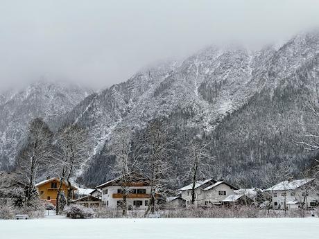 Neuschnee in Mittenwald  — 21 Bilder / photos — Mittenwald sous la nouvelle neige