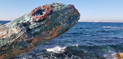 Le serpent de mer veille Le serpent de mer veille