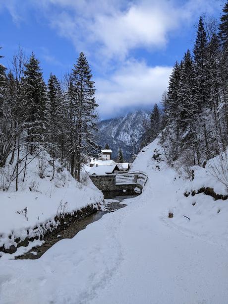 Wintermärchenland Mittenwald — 30 Bilder / 30 photos — Conte de fées hivernal à Mittenwald