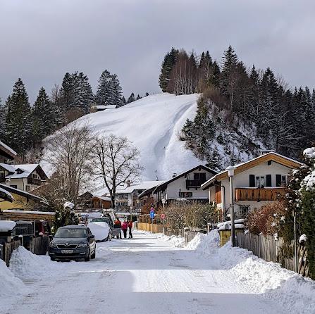 Wintermärchenland Mittenwald — 30 Bilder / 30 photos — Conte de fées hivernal à Mittenwald