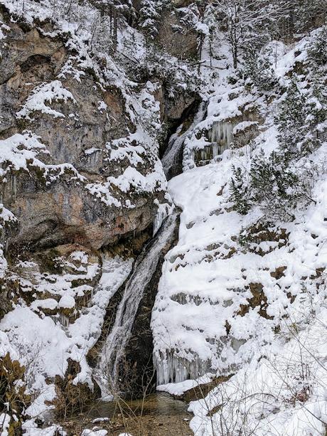 Wintermärchenland Mittenwald — 30 Bilder / 30 photos — Conte de fées hivernal à Mittenwald
