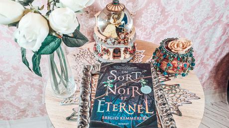 [Lecture] Un sort si noir et éternel : Une bonne histoire revisitée !