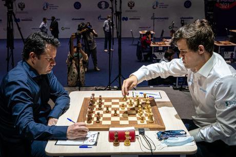 Étienne Bacrot au Grand Prix FIDE d’échecs de Berlin