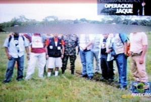L'opération Jaque en Colombie sous l'emblème de la Croix-Rouge ?