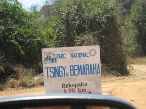 02-panneau-tsingy-bemaraha
