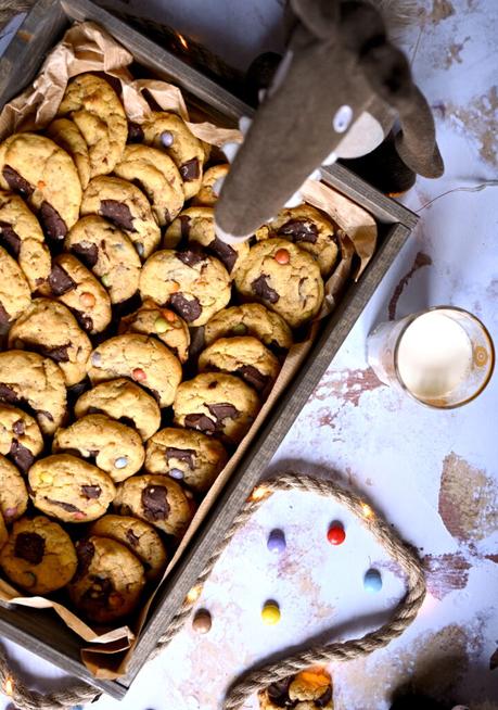 Cookies moelleux très faciles à faire au chocolat et aux smarties !