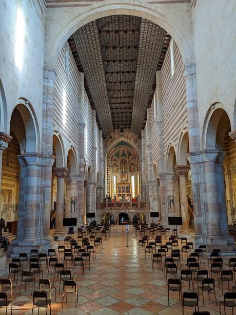 Verona — San Zeno — Fotoreportage / reportage photos — 38 Bilder / 38  photos