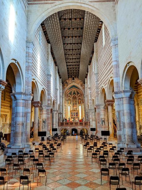 Verona — San Zeno — Fotoreportage / reportage photos — 38 Bilder / 38  photos