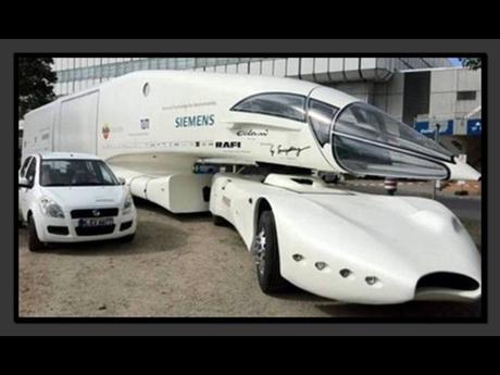 Divers - Quelques jouets pour adultes - 1