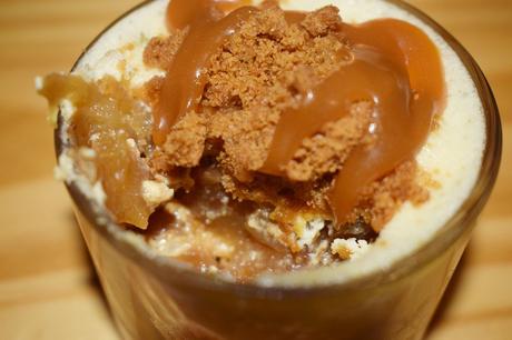 Verrines pommes caramélisées, spéculoos et mascarpone