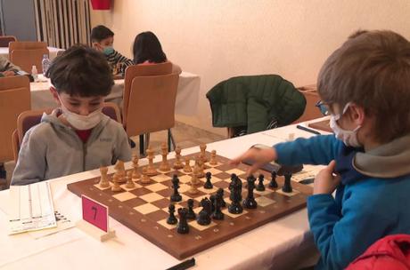 300 jeunes joueurs d’échecs visent le championnat de France