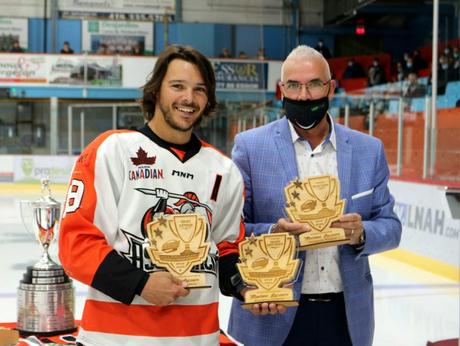 Maxime Lecours; du Midget CC à Princeville, à un des meilleurs joueurs de la LNAH