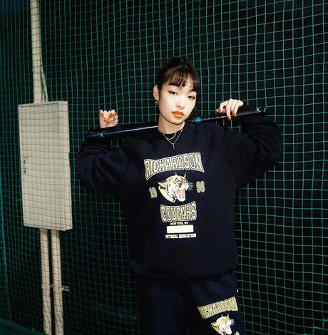 Richardson retourne à l’université pour sa nouvelle collection Richardson retourne à l’université pour sa nouvelle collection