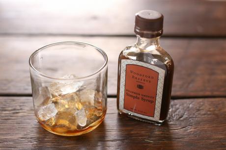 verre de sirop simple sur glace