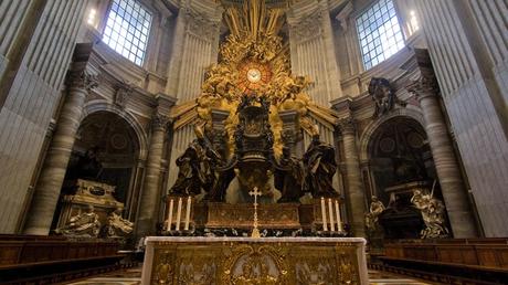la chaire de Saint-Pierre the-altar-of-the-chair-fr-lawrence-lew-o-p