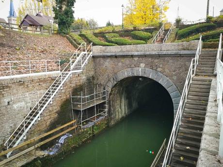 La Voûte du Canal de Bourgogne à Pouilly-en-Auxois © Hystiff - licence [CC BY-SA 3.0] from Wikimedia Commons