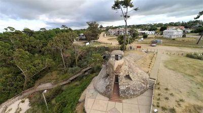 Maison El Aguila de Natalio Michelizzi Maison El Aguila de Natalio Michelizzi