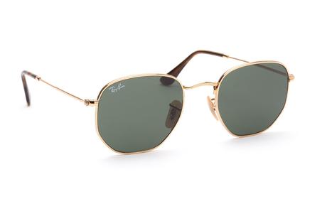 Tendance : les lunettes de soleil homme 2022 lunettes ray-ban pour homme avec des verres hexagonaux